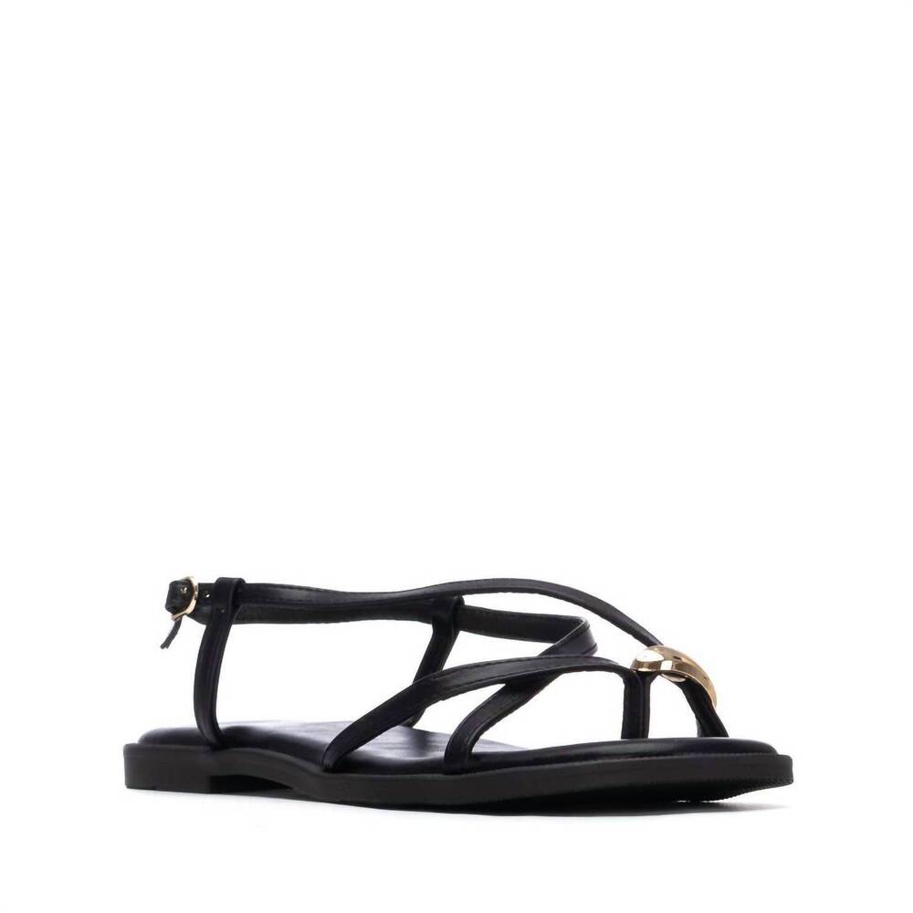 NEW XTI women's strapped sandals in black